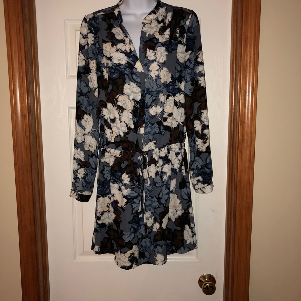 Long sleeve dress